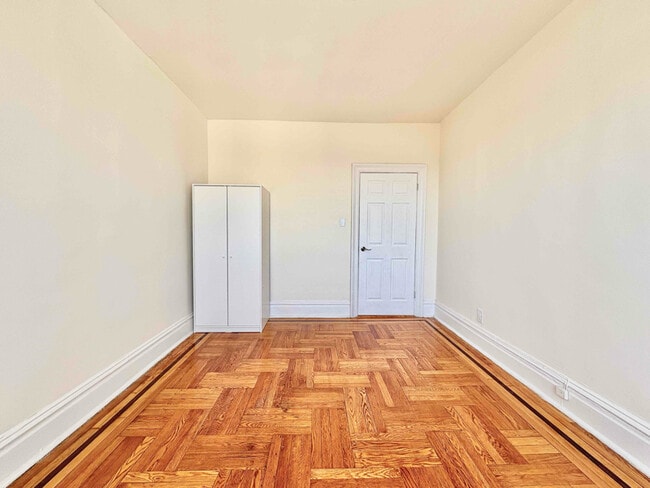 Photo - 7612 Park Ave