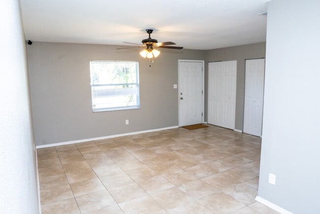 Photo - 1483 Elderton Dr