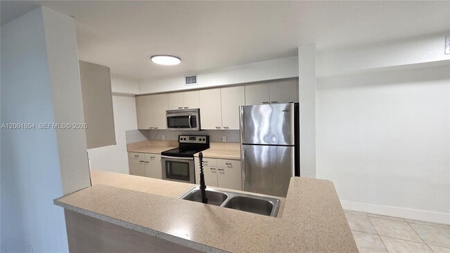 Photo - 15480 SW 284th St Unidad 2111