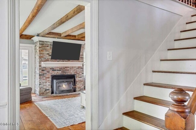 Photo - 5051 Bliss Rd