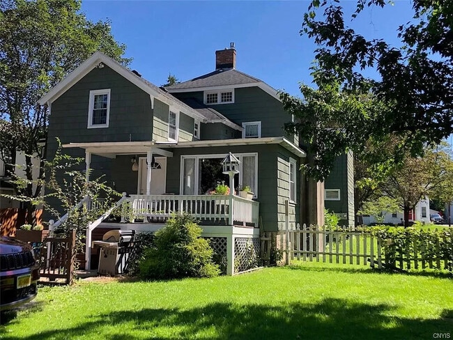 Building Photo - 9 Elizabeth St