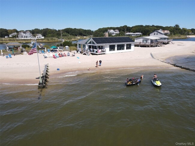 Building Photo - 610 Park Ave