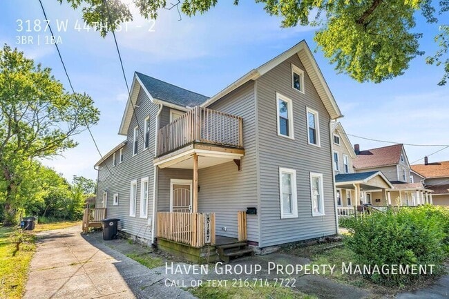 Photo - 3187 W 44th St Unidad 2