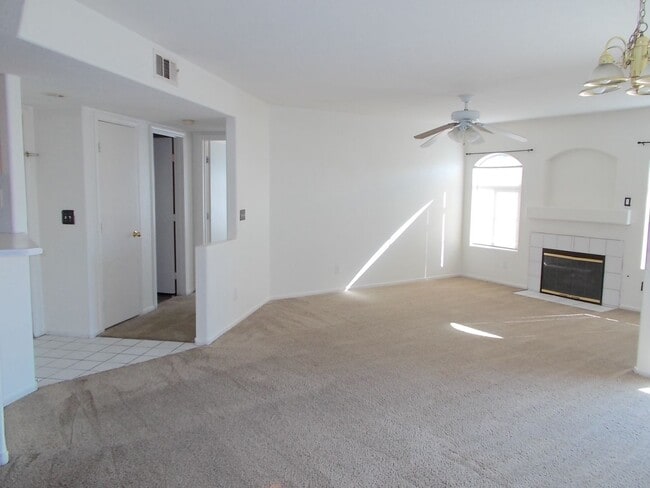 Photo - Charming 2 Bed / 2 Bath Condo with Firepla...