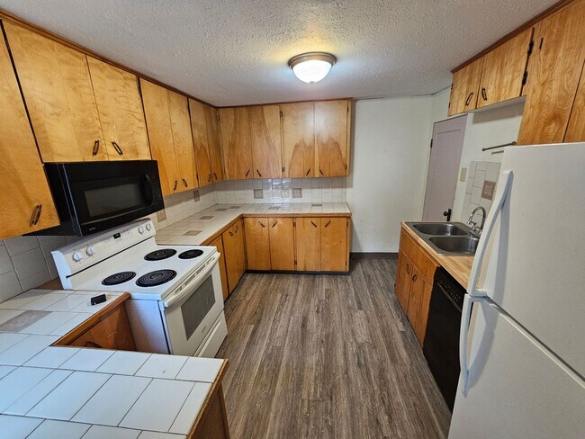 Photo - 2004 Adams Ave Unit 1