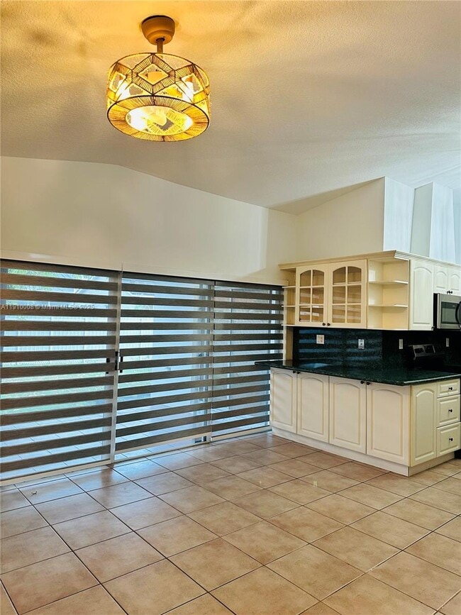 Photo - 1101 NW 134th Pl