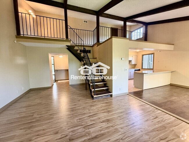 Building Photo - 14320 Fairway Dr Rental