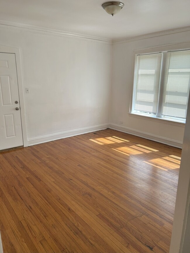 Photo - 8758 S May St Unit 2S