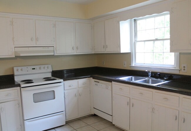 Photo - 56th Street Duplex Unit A