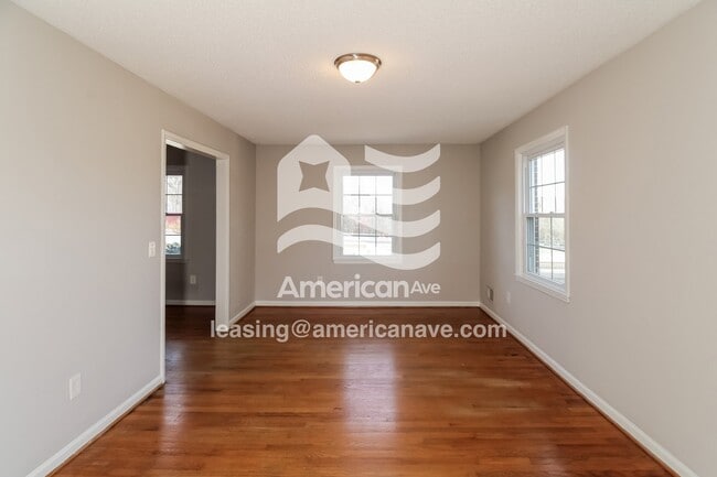 Photo - 1807 Holly Hill Dr