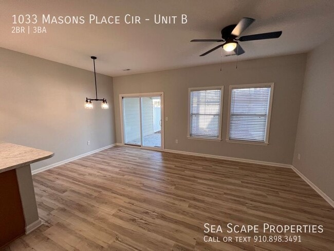 Photo - 1033 Masons Pl Cir Unit B