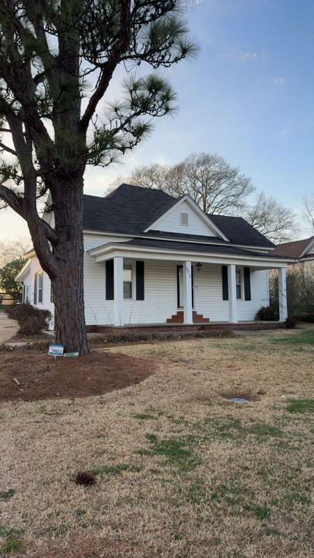 Building Photo - 9916 N Nash St