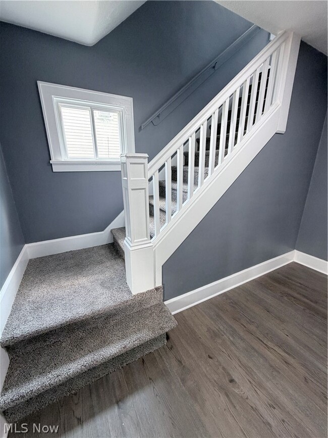 Photo - 1627 Bryan Ave SW