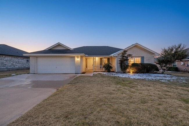 Photo - 1105 E Johnson St