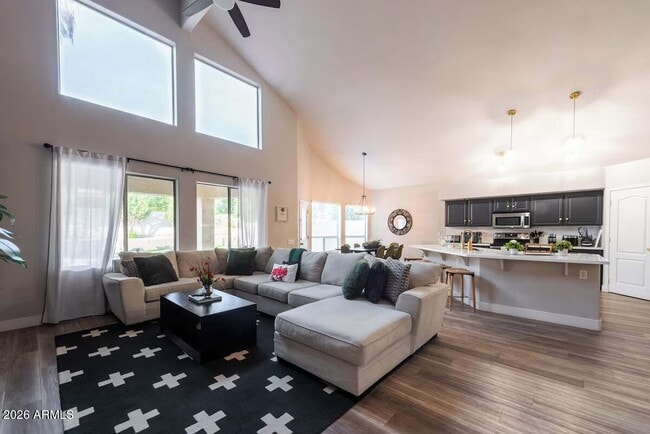Photo - 5352 E Woodridge Dr