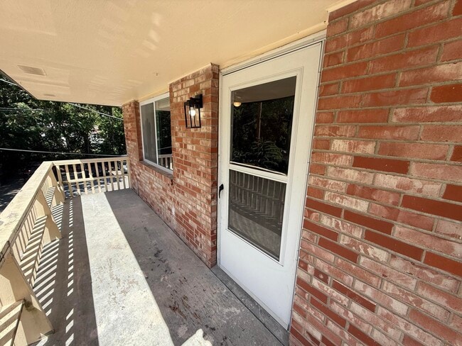 Photo - 801 N Ann St Unit 8
