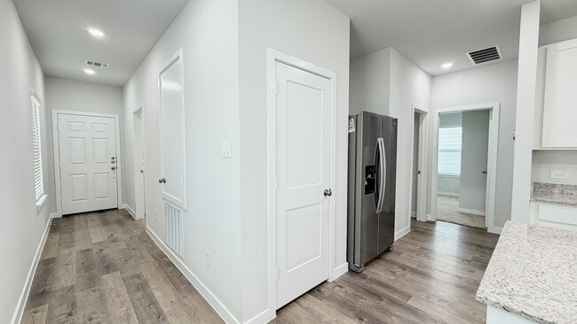 11958 Wisteria Mdws Dr