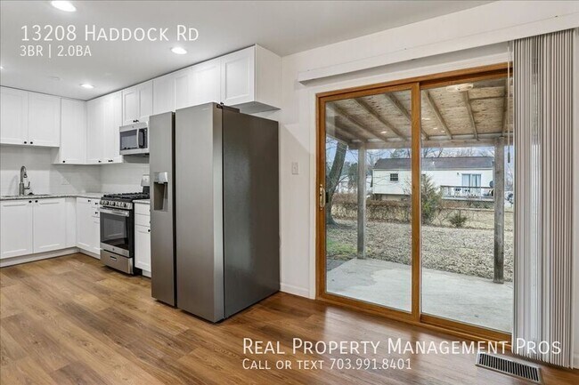 Photo - 13208 Haddock Rd