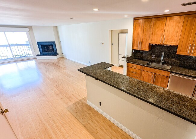 Photo - 3321 26th St