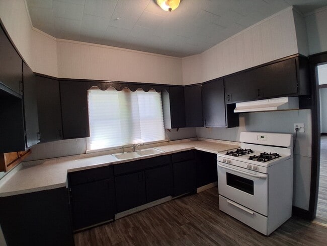 Photo - 501 Bowman-N