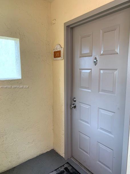 Photo - 8353 Lake Dr Unidad 301