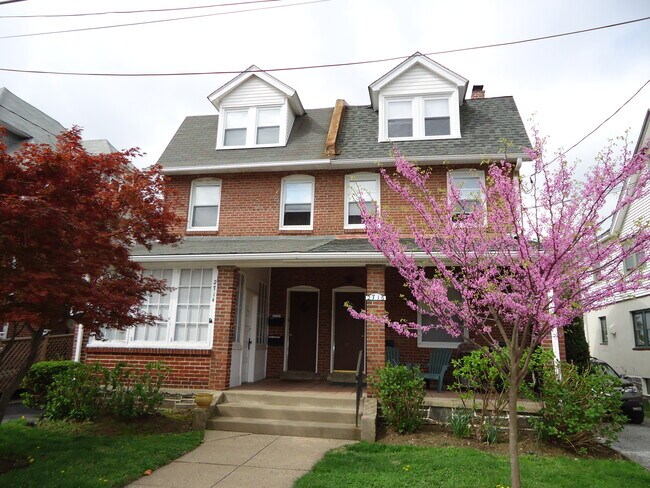 Photo - 2716 E County Line Rd Unidad Second Floor