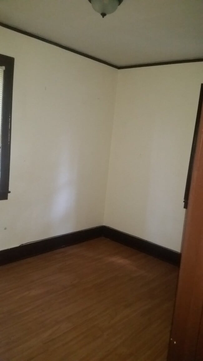 516 W Margaret St Unit 516
