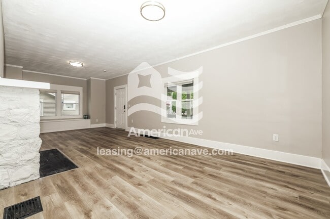 Photo - 324 Pointview Ave