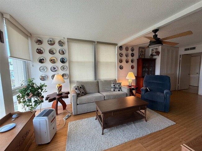 Photo - 7400 Sun Island Dr S Unit 505