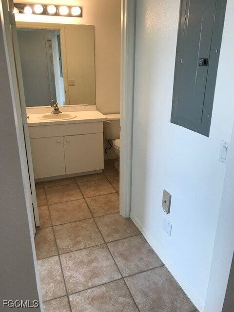 Building Photo - 8450 Kingbird Loop Unit 434