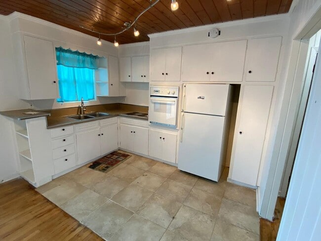 Photo - Sunrise Dr. Duplex Unidad 9192 Sunrise Dr.