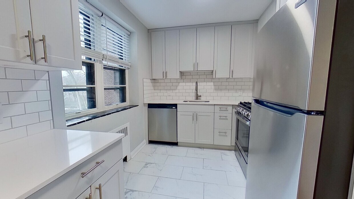 Photo - Pelham Park Apartments