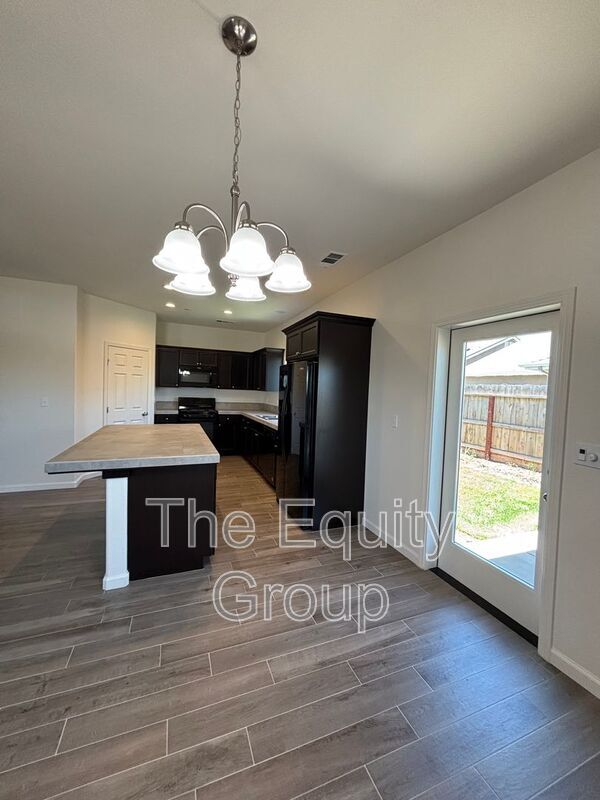 Photo - 30769 Ashland Rd