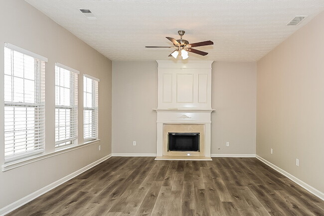 Photo - 135 Greenland Dr