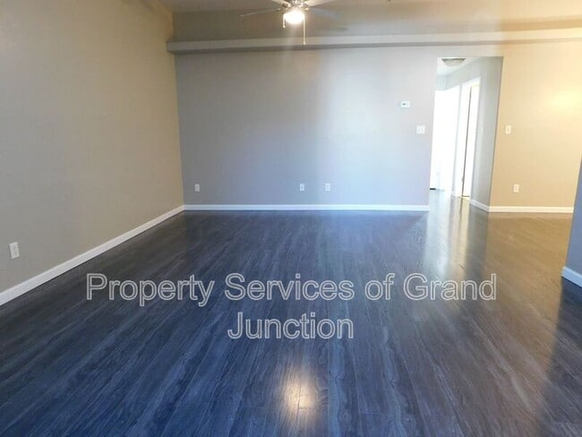 Photo - 2881 1/2 Cascade Avenue