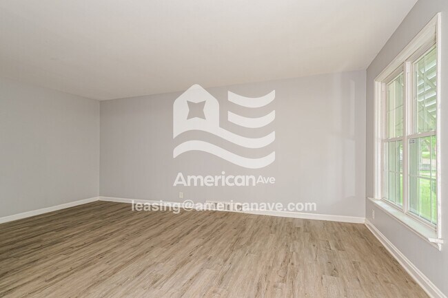 Photo - 9145 Frederick St