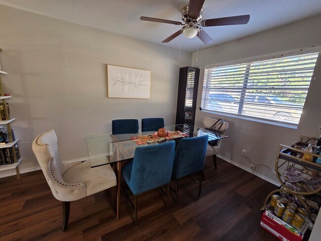 Photo - 120 Cynthia Dr