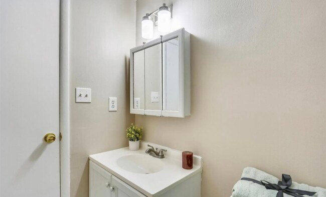 Photo - 19304 Running Cedar Ct