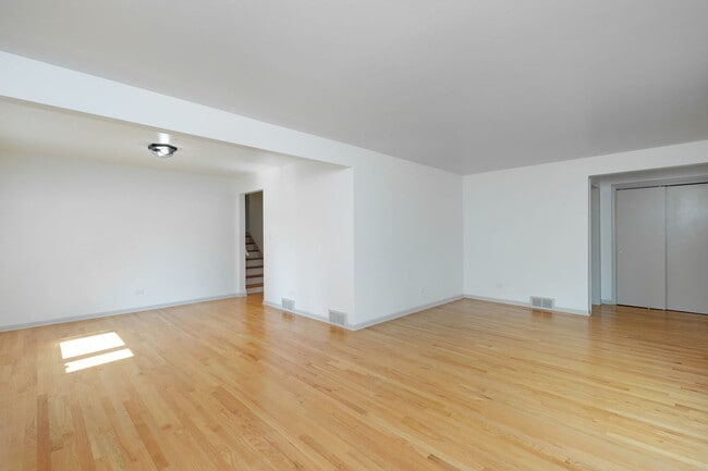 Photo - 1149 Jane Ave