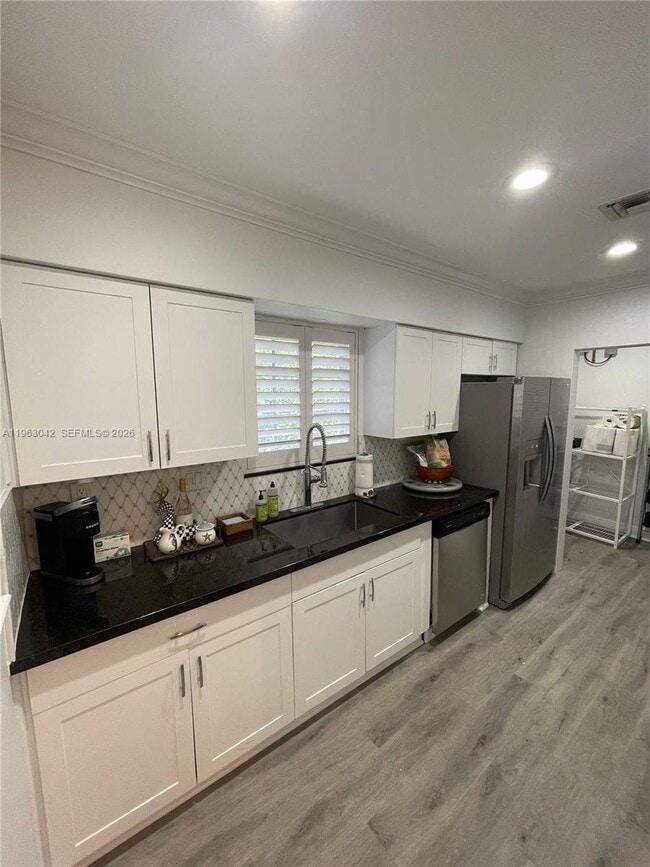 Photo - 1209 Campo Sano Ave