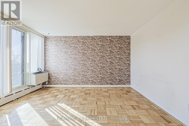 Photo - 485 Kingston Rd Unit 307