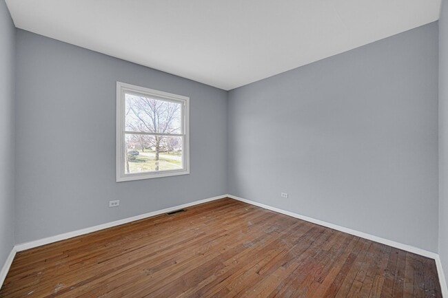 Photo - Spacious 4-Bedroom Split-Level in University Park