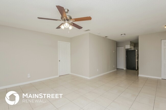 Photo - 5312 Wren St