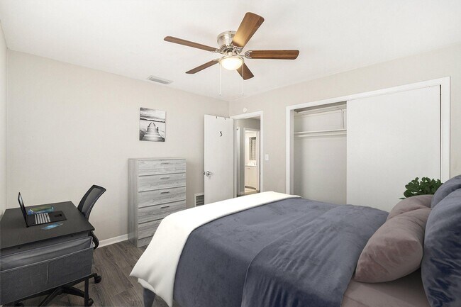 Photo - 1346 Byron Dr