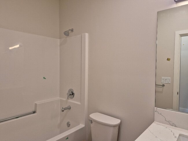 Photo - 416 Royal Ave Unit 101