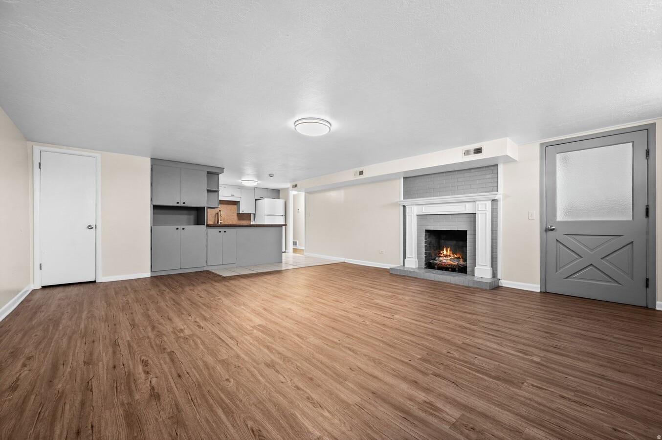 Photo - 1420 Spring Ln Unit 2