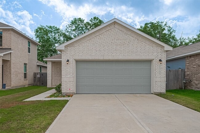 Photo - 24742 Russet Bluff Trl Casa