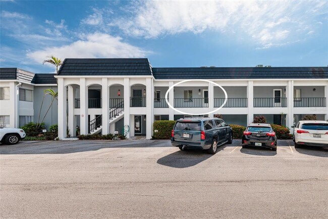 Photo - 8651 10th St N Unidad 226