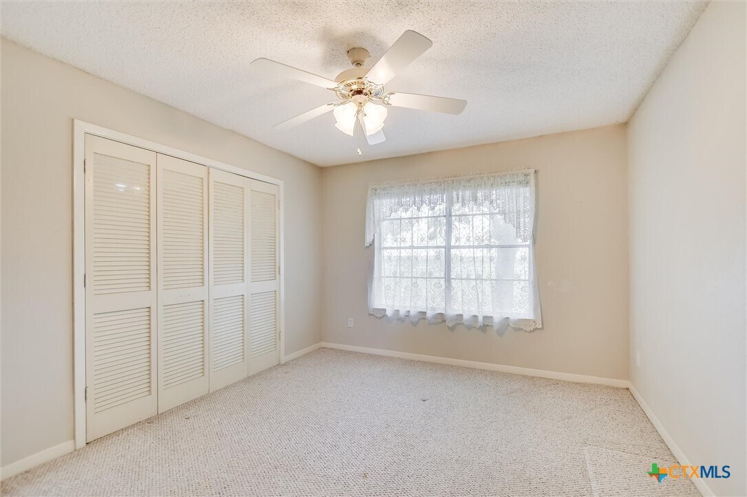 Photo - 7 Brenda Ln