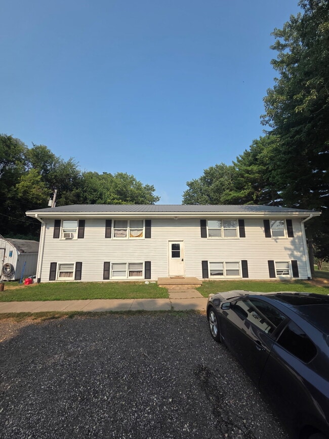 Building Photo - 108 N Dubildchen Dr Unit #1